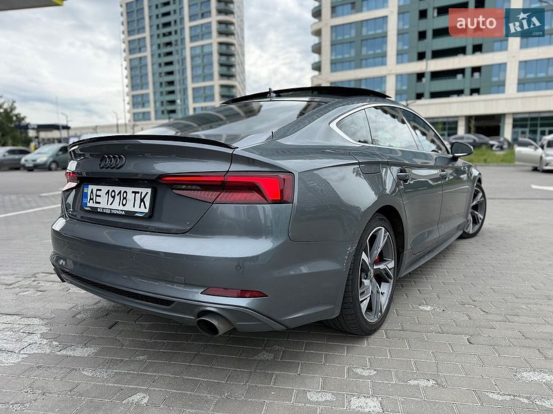 Купе Audi A5 2017 в Днепре