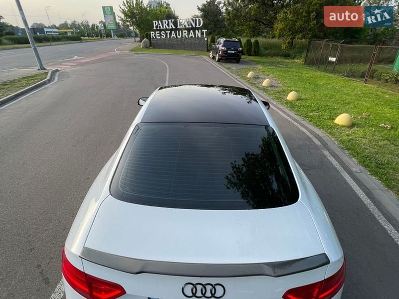 Купе Audi A5 2013 в Києві