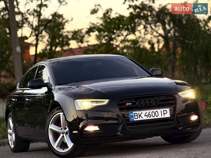 Купе Audi A5 2012 в Ивано-Франковске
