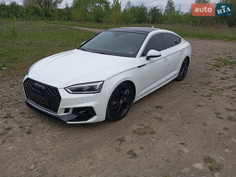 Купе Audi A5 2019 в Богородчанах