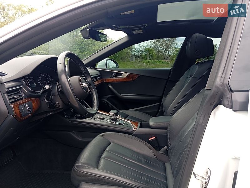Купе Audi A5 2019 в Богородчанах