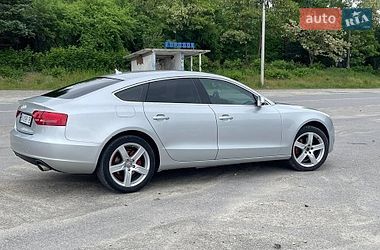 Купе Audi A5 2010 в Городку