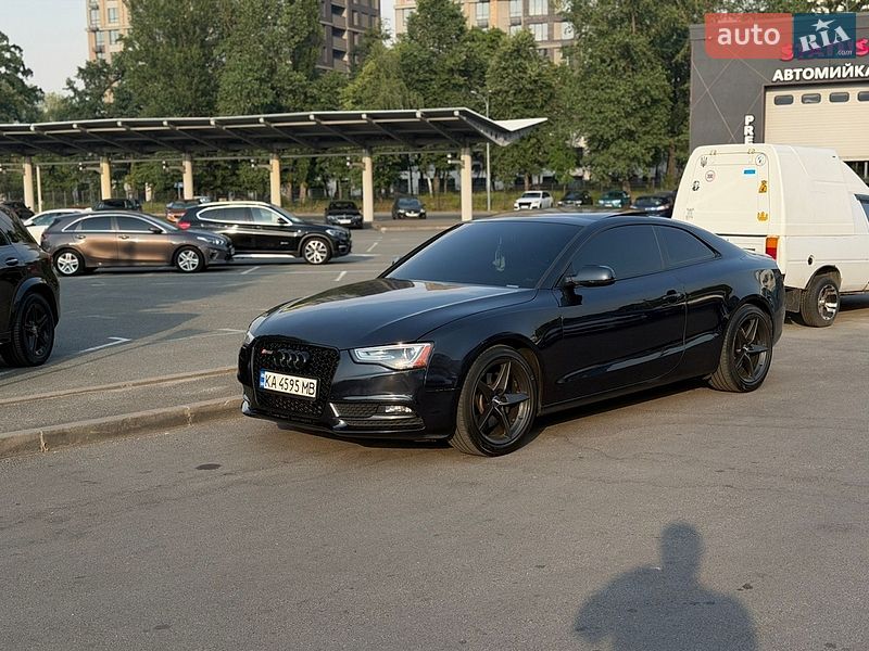 Купе Audi A5 2012 в Києві