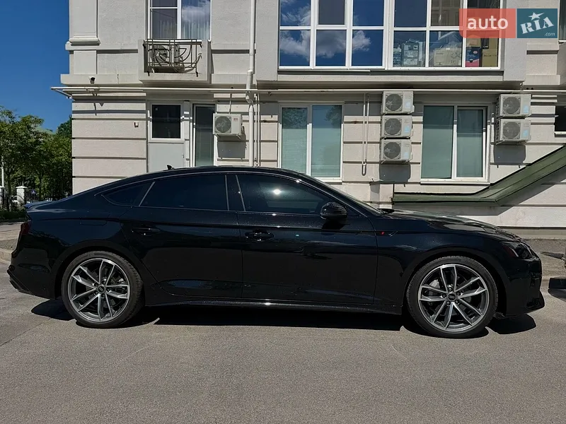 Audi A5 2024 VIN WAUDACF50RA092458 фото оголошення 3 з 55
