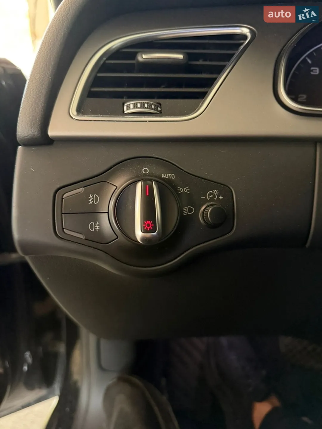 Audi A5 2014 VIN WAUZZZ8T3FA029539 фото оголошення 16 з 20