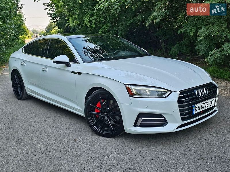 Купе Audi A5 2017 в Киеве