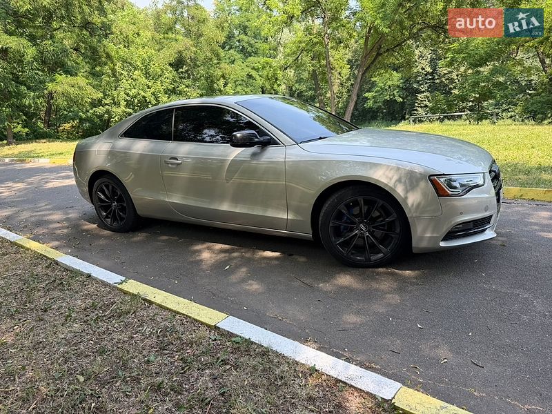 Купе Audi A5 2012 в Киеве