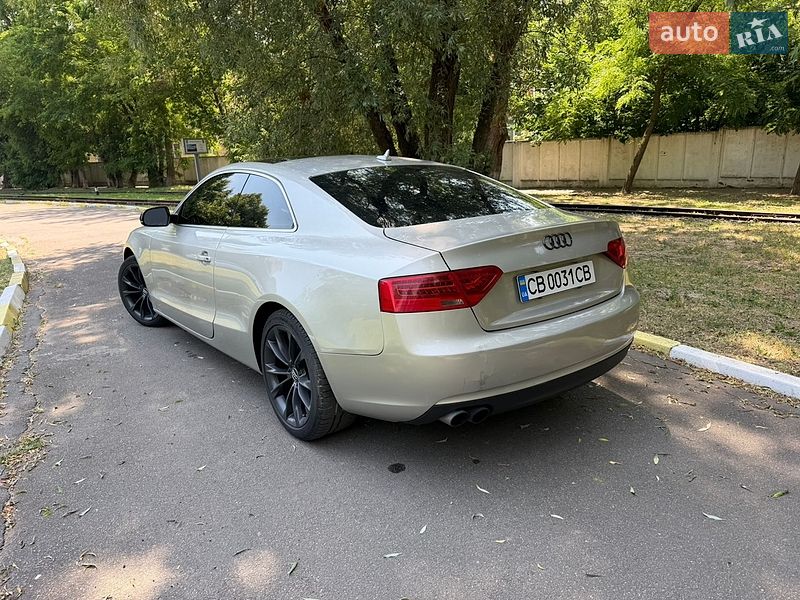 Купе Audi A5 2012 в Киеве