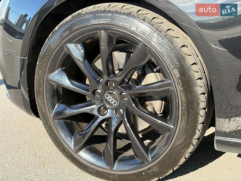 Кабриолет Audi A5 2013 в Киеве