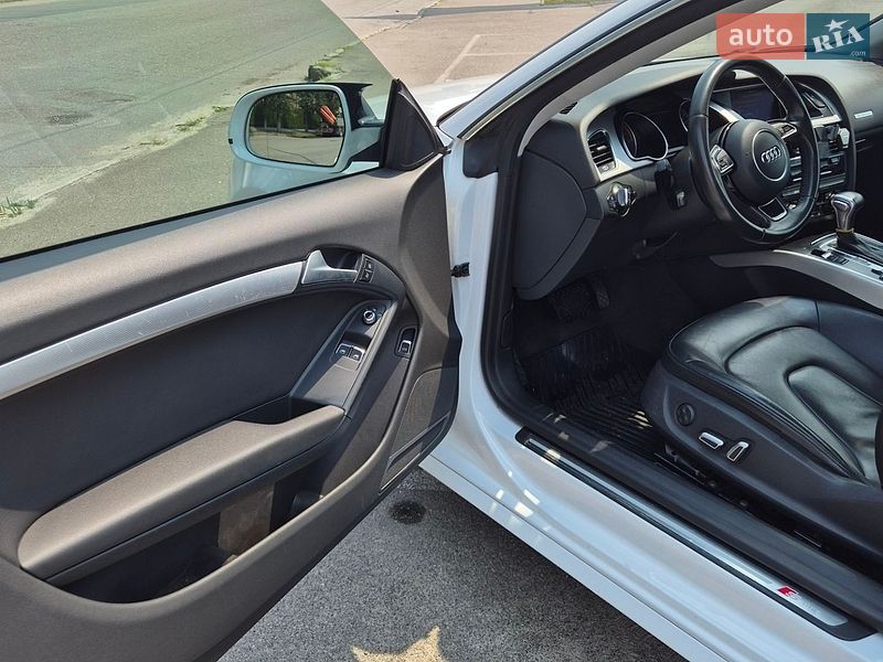 Купе Audi A5 2015 в Києві