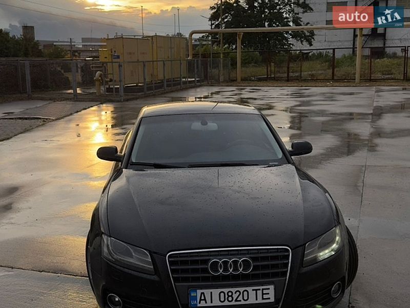 Купе Audi A5 2010 в Яготині
