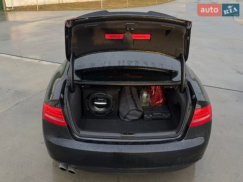 Купе Audi A5 2010 в Яготині