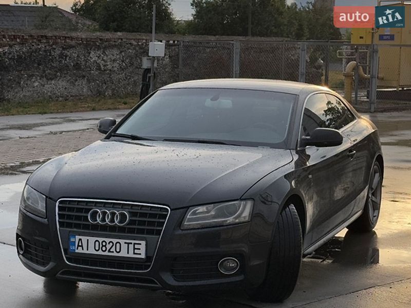 Купе Audi A5 2010 в Яготині