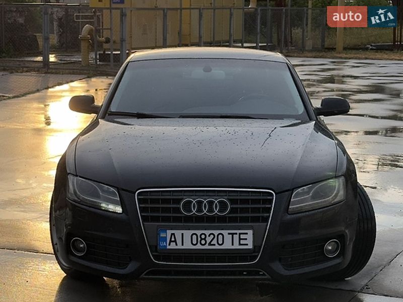 Купе Audi A5 2010 в Яготині