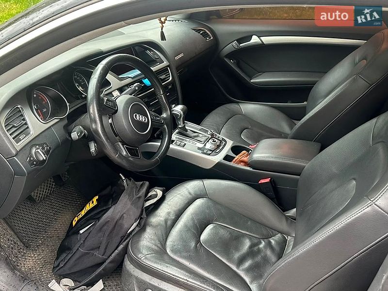 Купе Audi A5 2012 в Києві