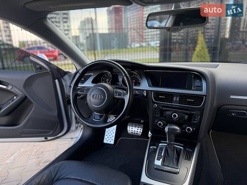 Купе Audi A5 2012 в Киеве