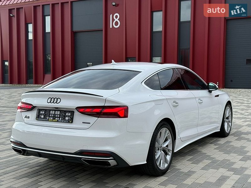 Лифтбек Audi A5 2020 в Львове