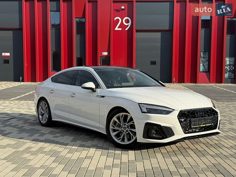 Лифтбек Audi A5 2020 в Львове