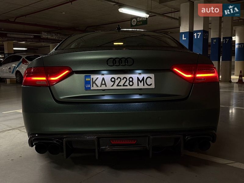 Купе Audi A5 2012 в Львові