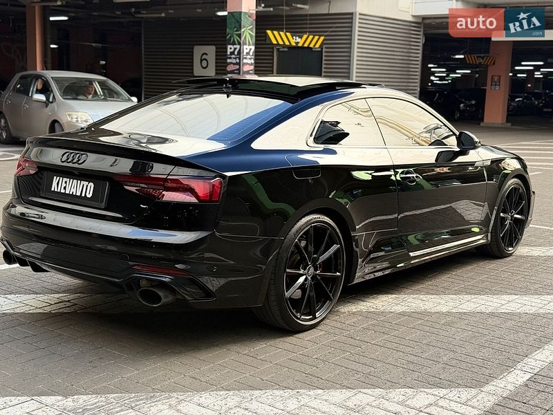 Купе Audi A5 2017 в Киеве