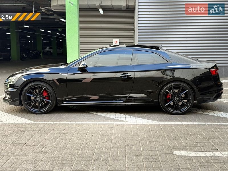 Купе Audi A5 2017 в Киеве