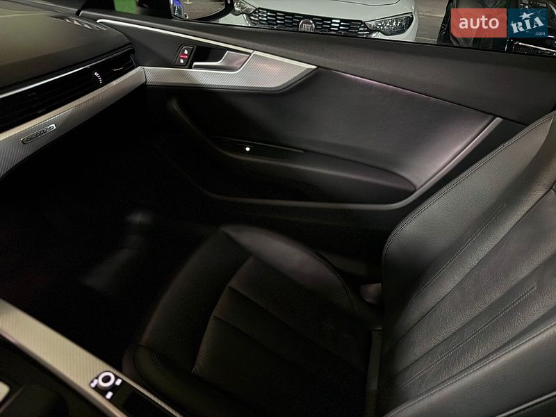 Купе Audi A5 2017 в Киеве