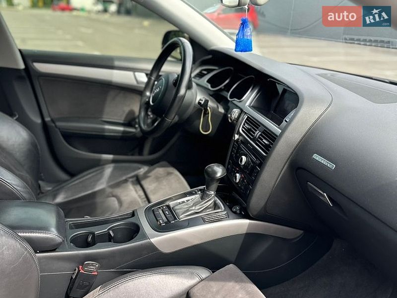 Купе Audi A5 2012 в Києві фото 13 Купе Audi A5 2012 в Києві