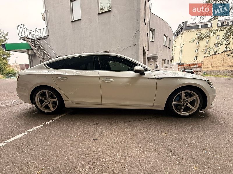 Купе Audi A5 2019 в Києві