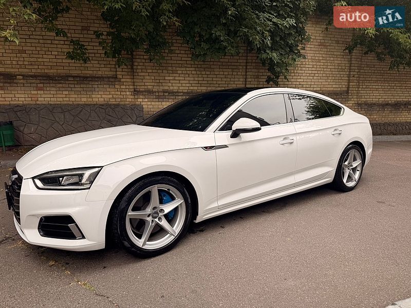 Купе Audi A5 2019 в Києві