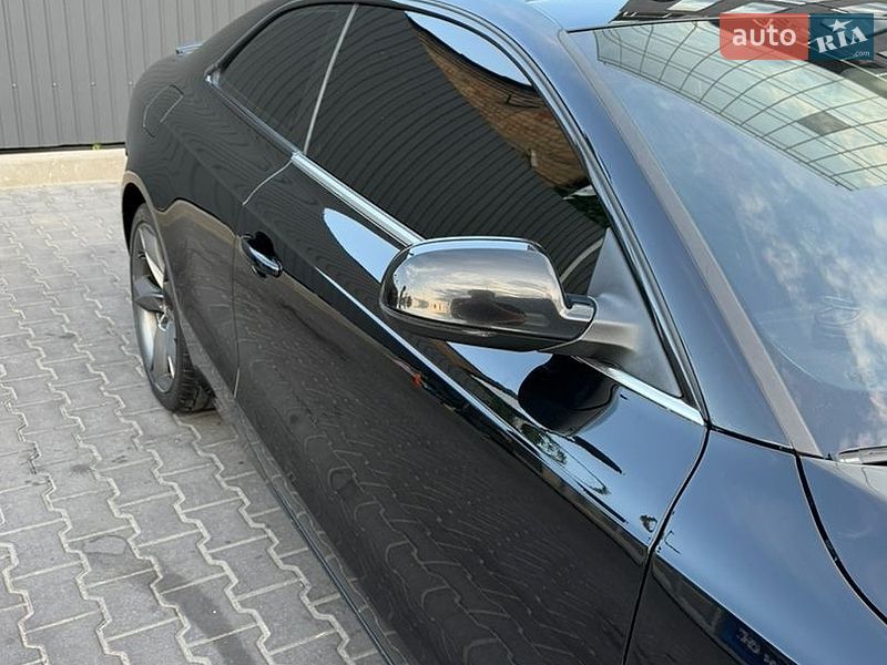 Купе Audi A5 2011 в Киеве