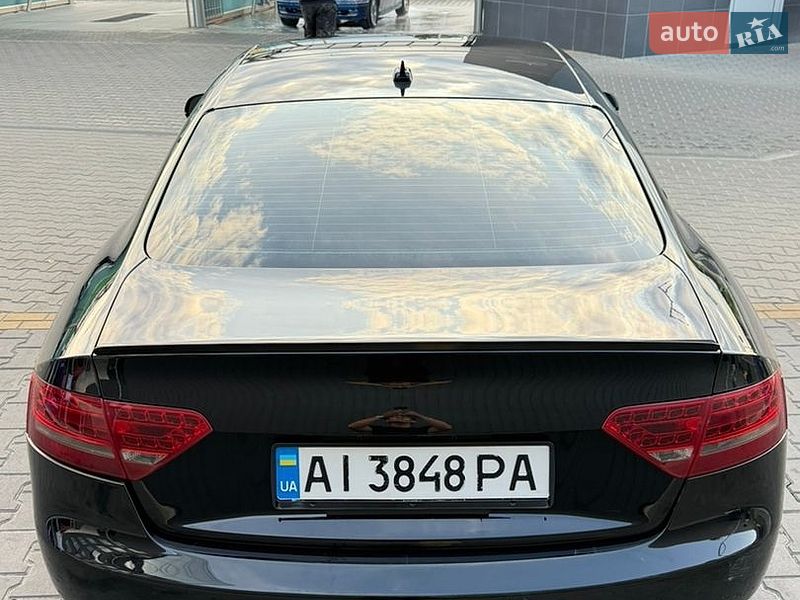 Купе Audi A5 2011 в Киеве