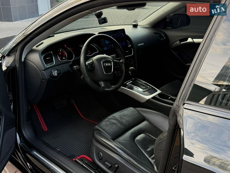 Купе Audi A5 2011 в Киеве