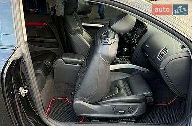 Купе Audi A5 2011 в Киеве