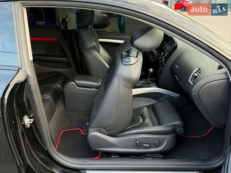 Купе Audi A5 2011 в Киеве
