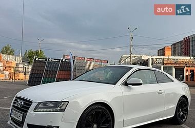 Купе Audi A5 2010 в Дніпрі
