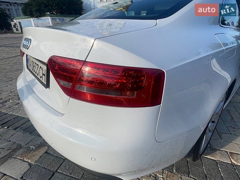 Купе Audi A5 2010 в Киеве