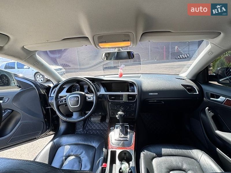Купе Audi A5 2010 в Києві
