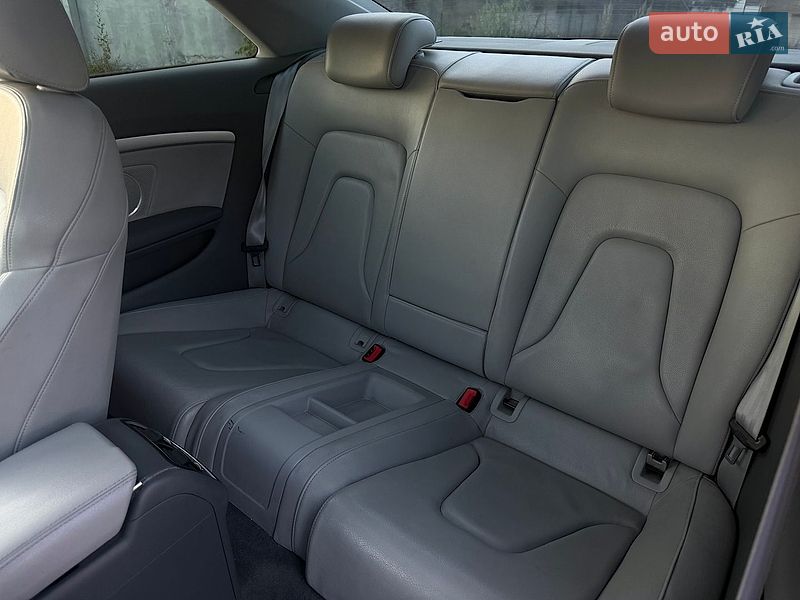 Купе Audi A5 2014 в Дрогобичі