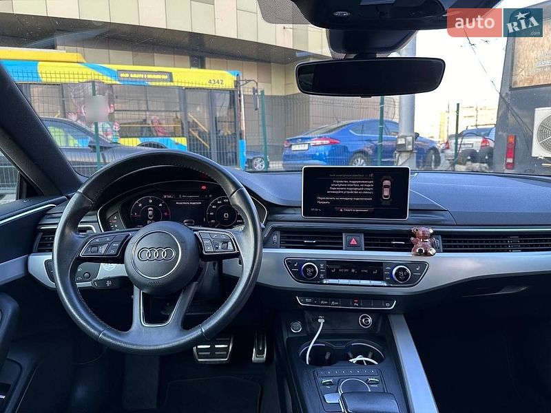 Купе Audi A5 2018 в Києві