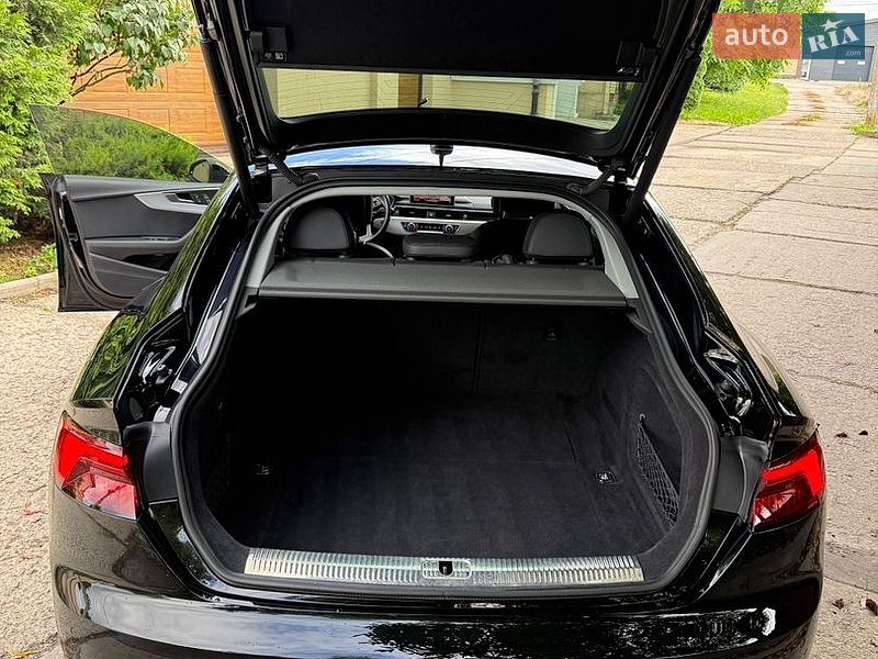 Купе Audi A5 2018 в Буче