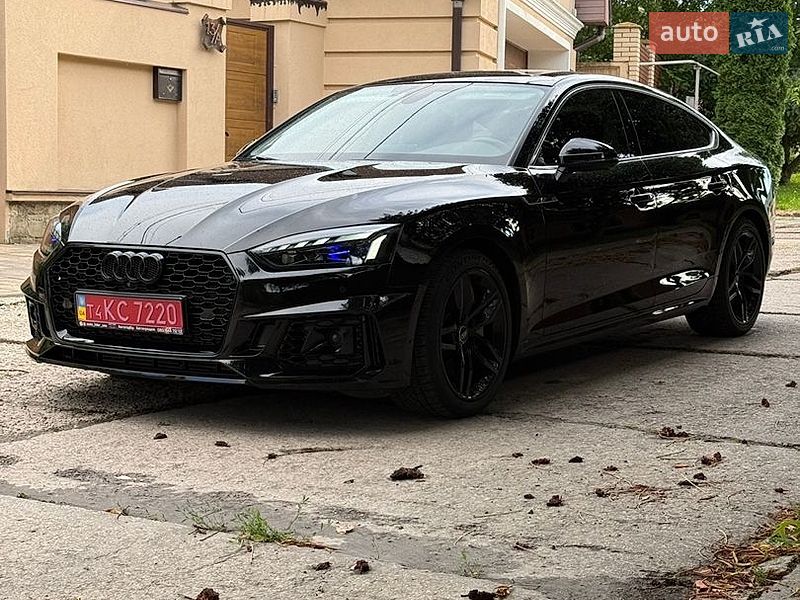 Купе Audi A5 2018 в Буче