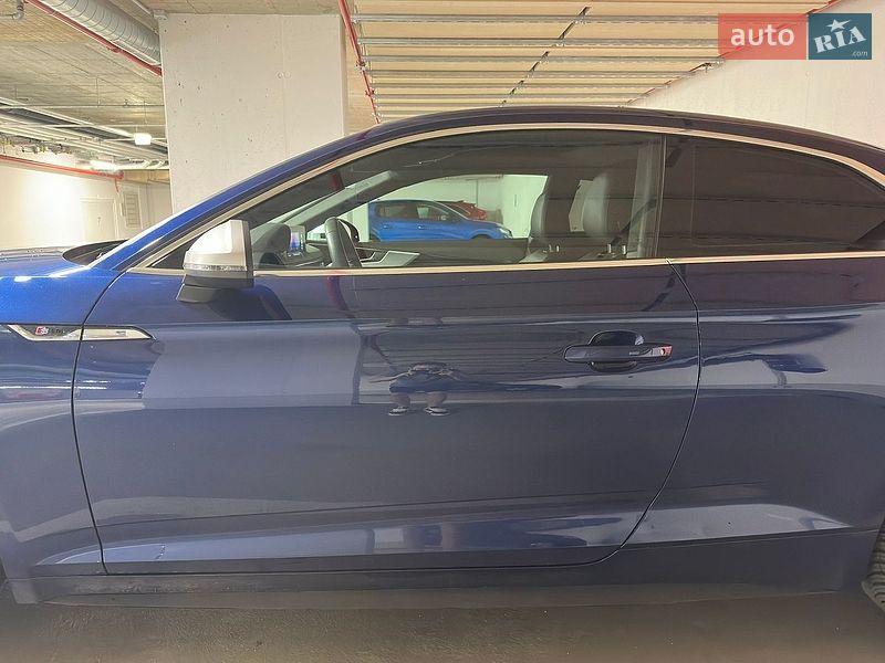 Купе Audi A5 2018 в Києві