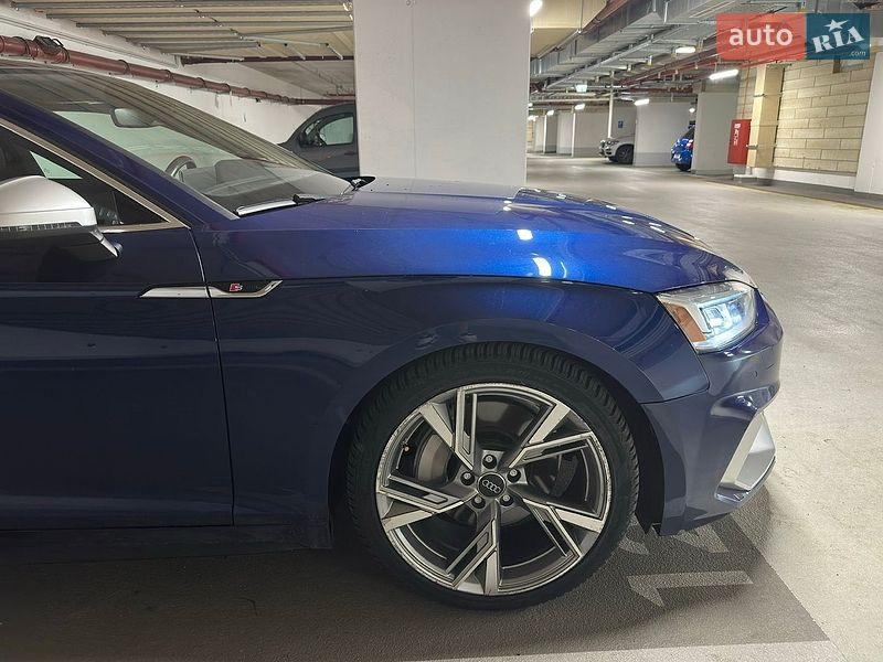 Купе Audi A5 2018 в Києві