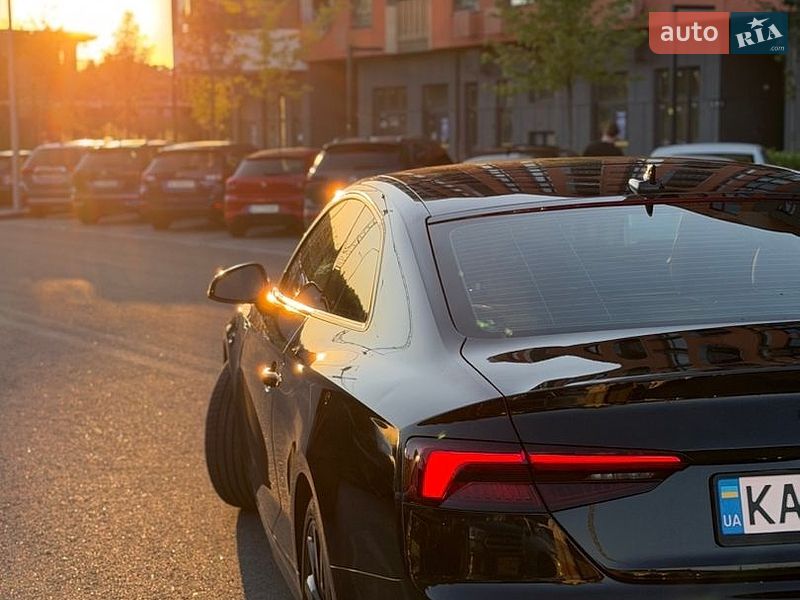 Купе Audi A5 2018 в Киеве