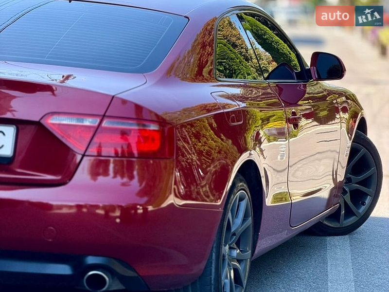 Купе Audi A5 2007 в Черновцах