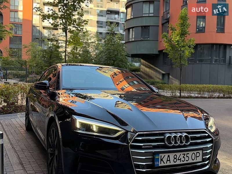 Купе Audi A5 2018 в Киеве