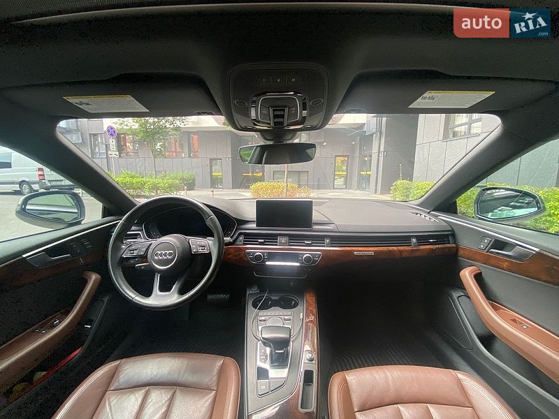 Купе Audi A5 2018 в Киеве