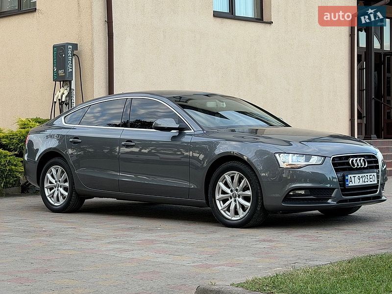 Купе Audi A5 2014 в Стрию