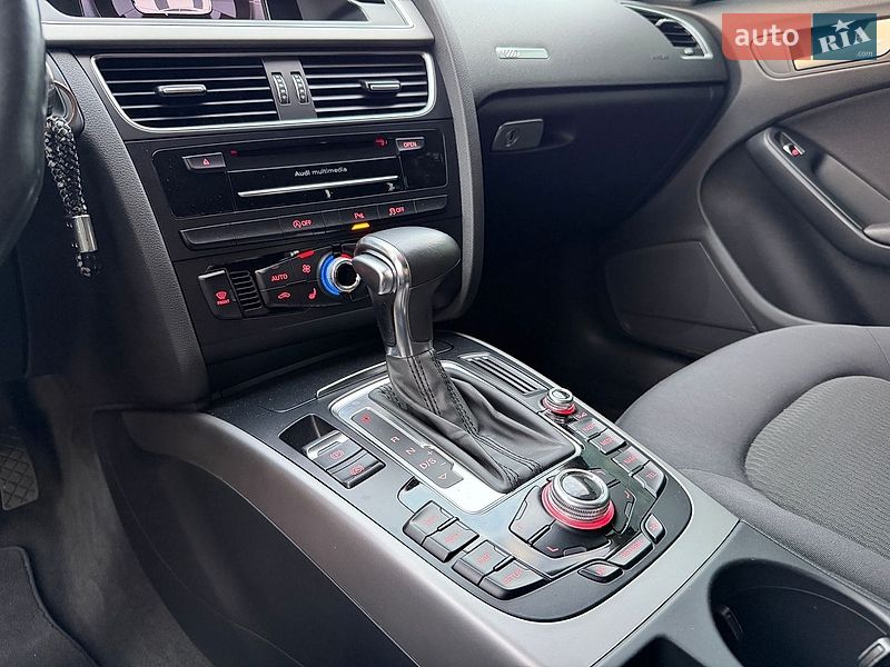 Купе Audi A5 2014 в Стрию