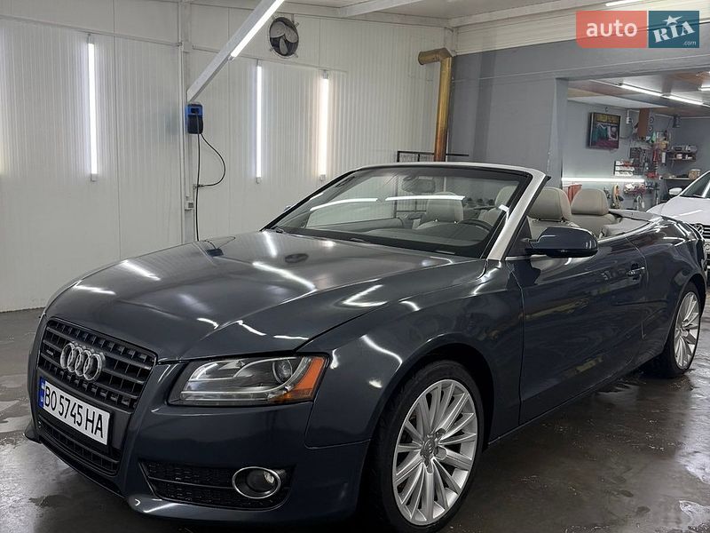 Кабриолет Audi A5 2010 в Лановцах